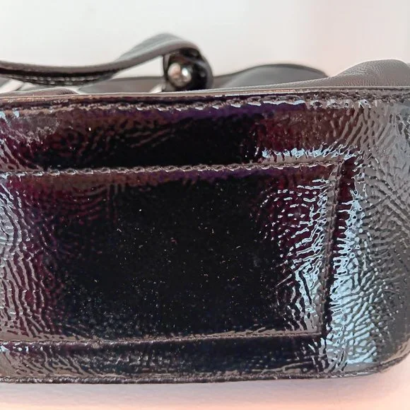 Wilson's Leather Black Cinched Top Shoulder Bag Purse With Silver Buckle - Picture 5 of 5